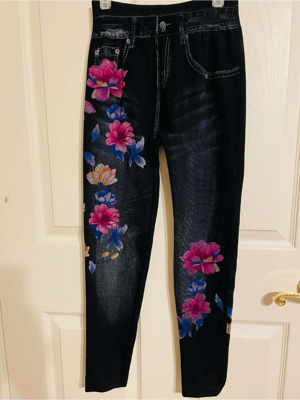 Jean style leggings, soft and stretchy, medium, new